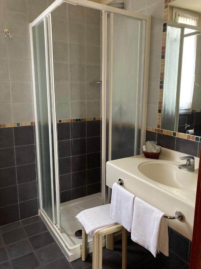 Hotel Visconti Melzo Eksteriør bilde