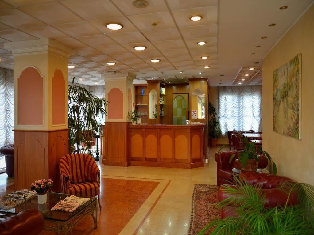 Hotel Visconti Melzo Eksteriør bilde